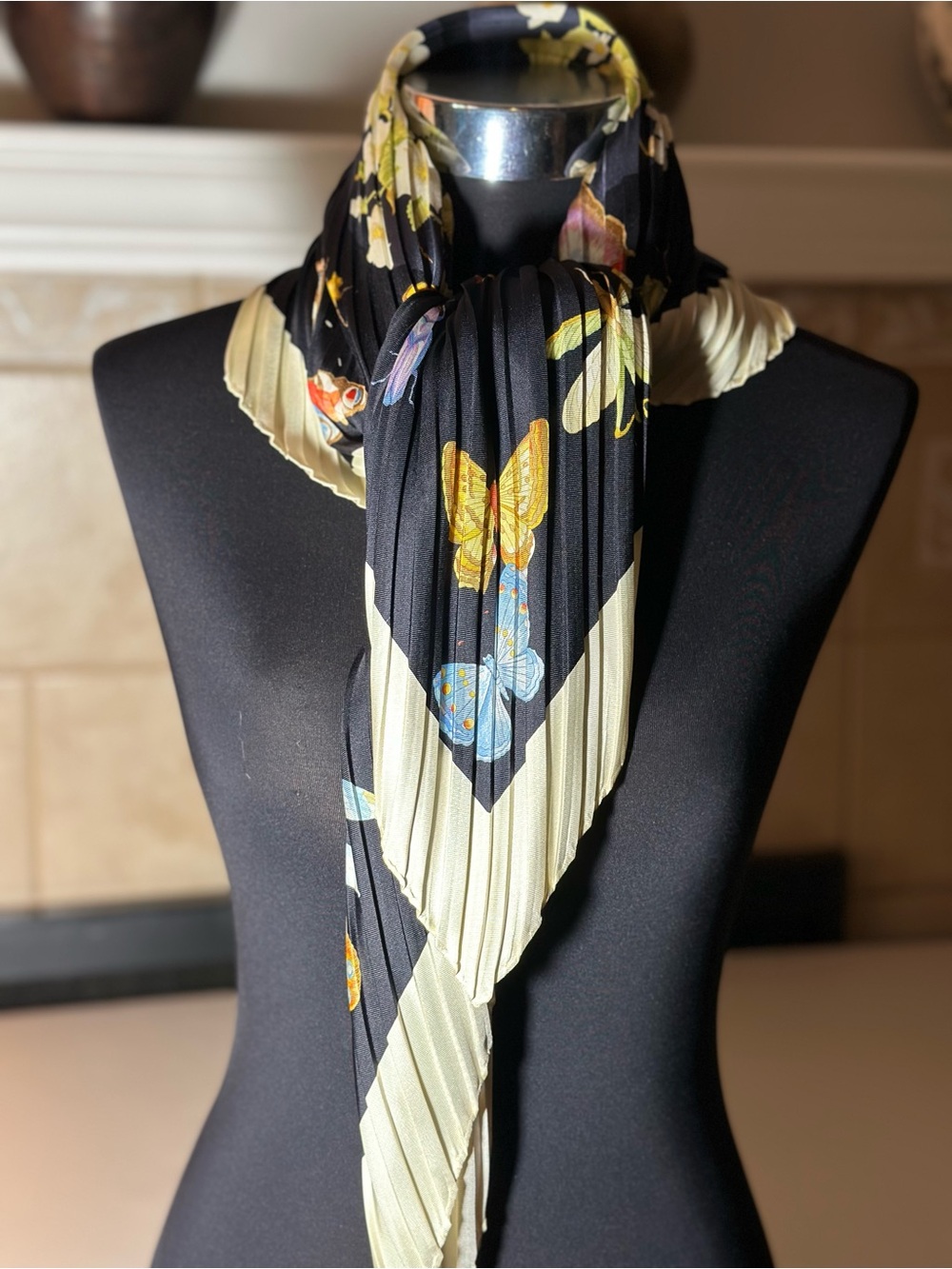 Salvatore Ferragamo Black & Cream Pleated Silk Butterfly Scarf